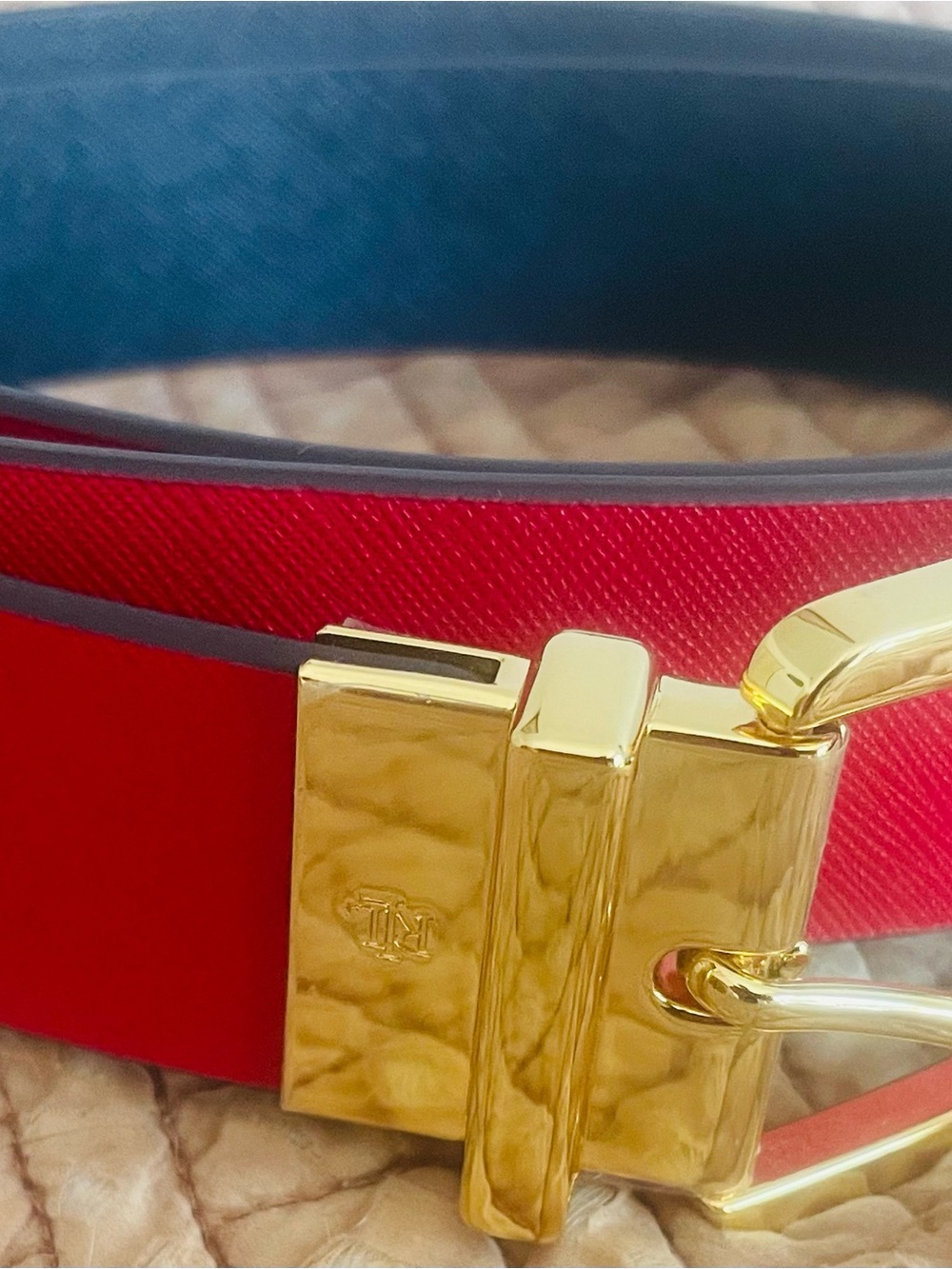 RALPH LAUREN
Women's
Reversible
Red and Black
Leather
Belt
Size XL
New